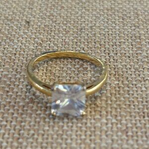 Vintage Solitare Ring MARKED NVC Size 8